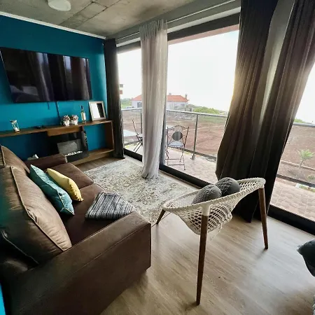 Victoria Ocean View Orman Evi