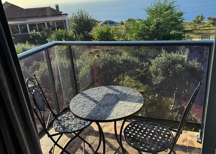 Lodge Victoria Ocean View *